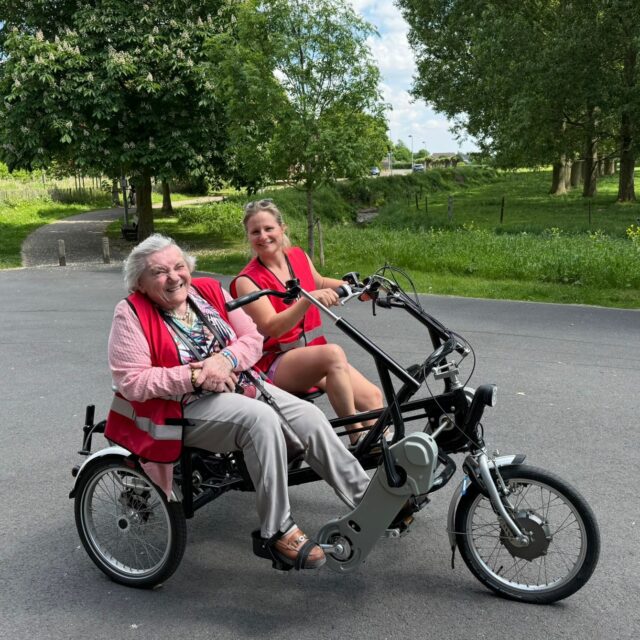 Prachtig weer en zin in een fietsritje? Maak gebruik van onze aangepaste fietsen.  https://www.wzbwervik.be/nieuwsbericht/fiets-te-huur/
