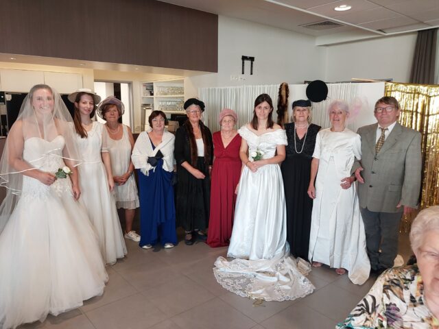 We organiseerden onze modeshow met als thema 'Herinnering' 👗👔