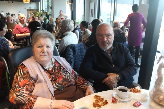 Throwback Thursday naar onze kerstmarkt in WZC Ter Beke. Dank je wel om zo massaal te komen!!