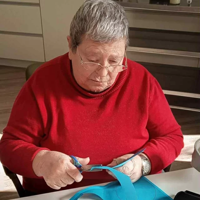 Druk in de weer voor het komend carnavalsfeest! 🥳