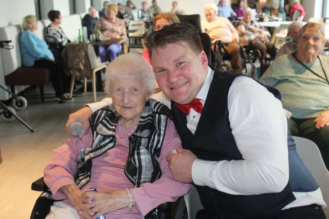 Feestje met Zanger Davy!